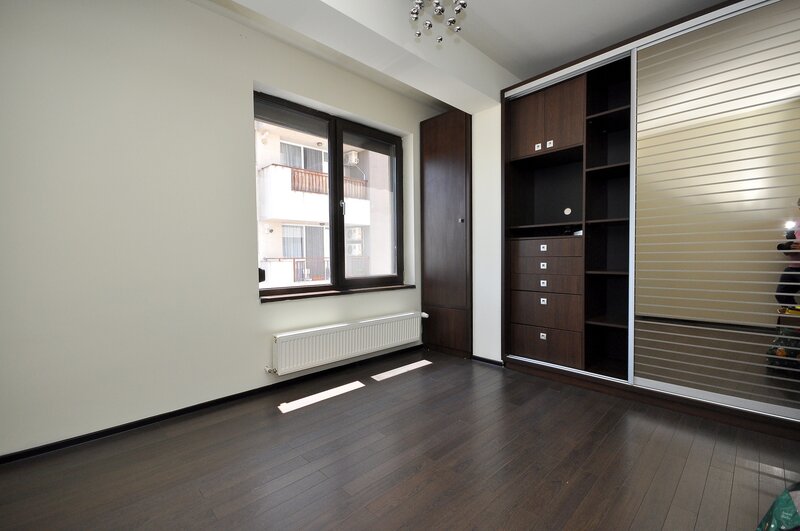 Drumul Taberei, Prelungirea Ghencea, Sunrise Residence apartament etaj 2